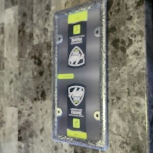 Auto Drive Chrome Black license plate frame